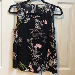 1 State Split Back Floral Tank